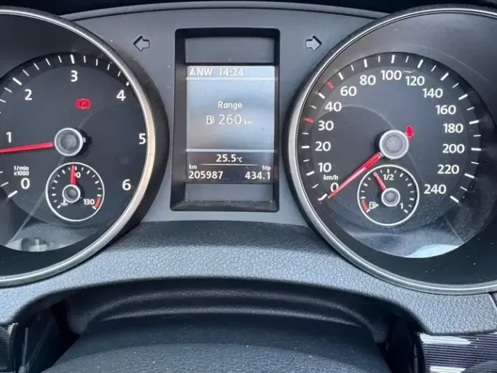 Volkswagen Golf VII 2.0 TDI BlueMotion Technology