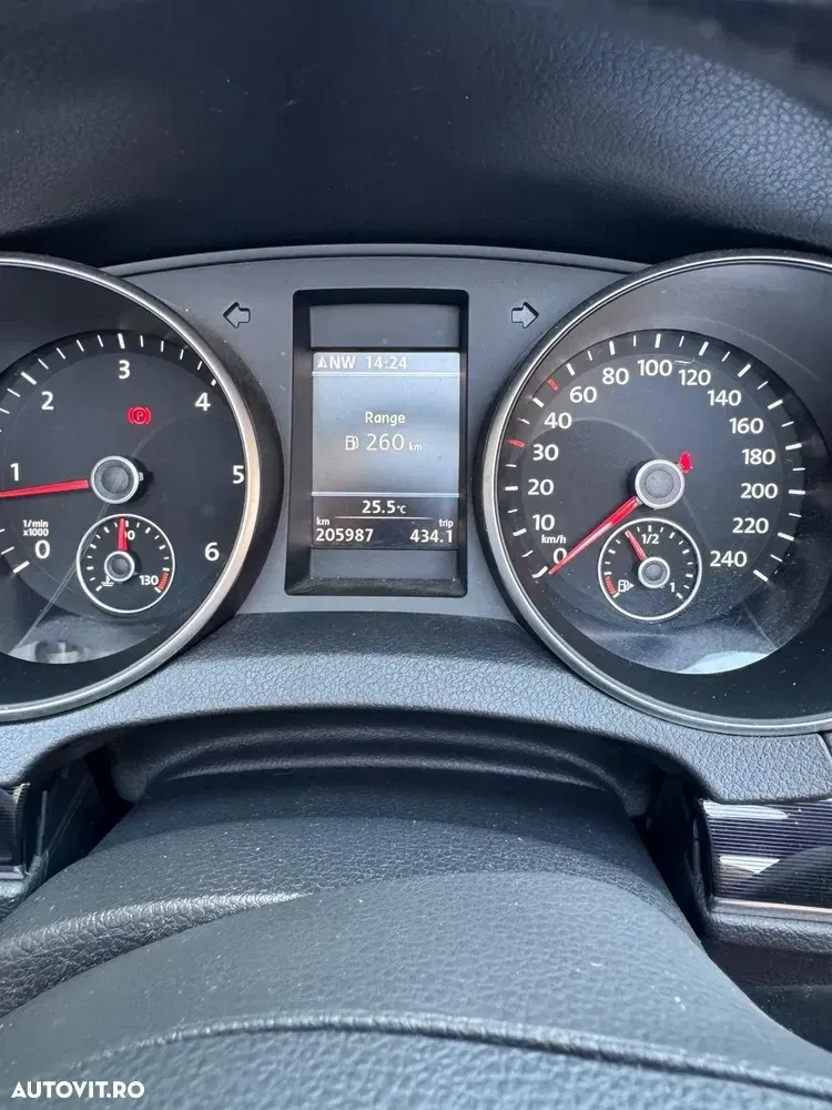 Volkswagen Golf VII 2.0 TDI BlueMotion Technology — imagine 6