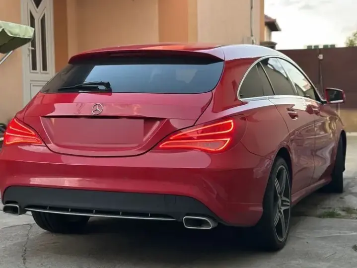 Mercedes-Benz CLA 200 d 7G-DCT