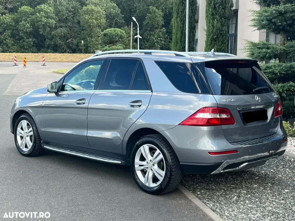 Mercedes-Benz ML — imagine 5