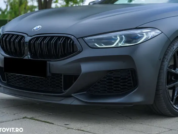 BMW M8