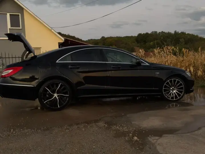 Mercedes-Benz CLS C218 350 CDI BlueEfficiency 4MATIC Aut