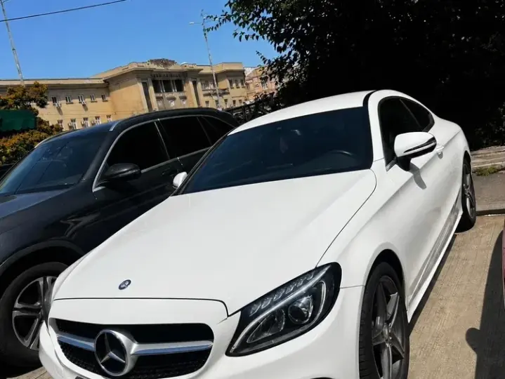 Mercedes-Benz C