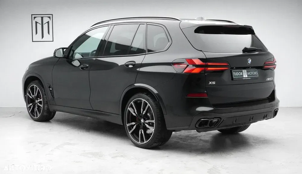BMW X5 M G05 M60i xDrive AT MHEV — imagine 6