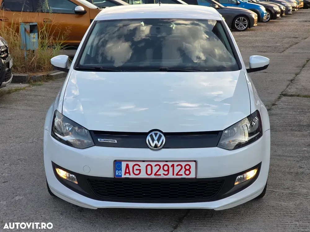 Volkswagen Polo V 1.4 TDI Highline — imagine 2
