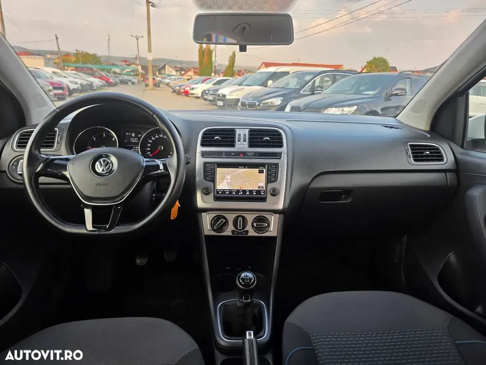 Volkswagen Polo V 1.4 TDI Highline — imagine 6