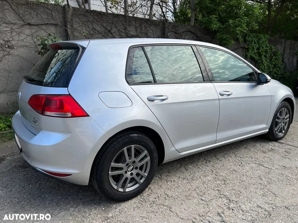 Volkswagen Golf VII 1.6 TDI BMT Comfortline — imagine 2