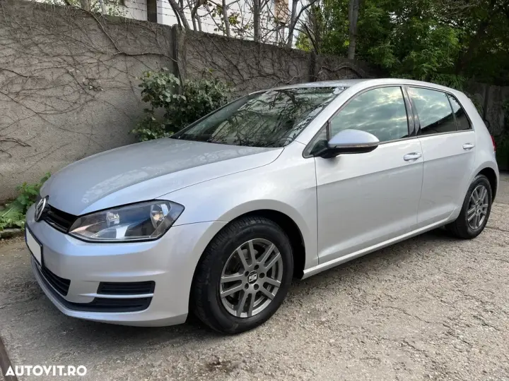 Volkswagen Golf VII 1.6 TDI BMT Comfortline