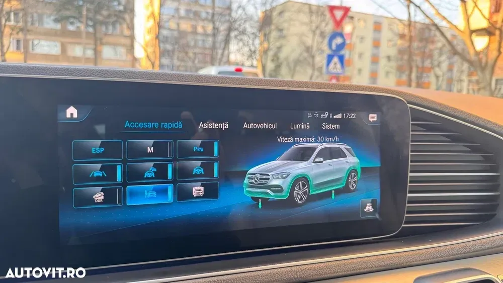 Mercedes-Benz GLE 350 d 4MATIC — imagine 4