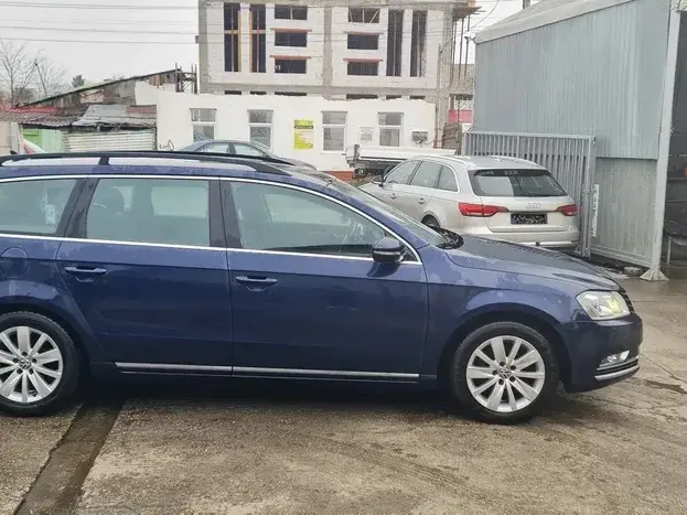 Volkswagen Passat B7 2.0 TDI 4Motion BlueMotion Technology Comfortline