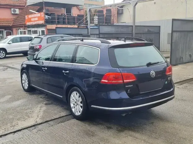 Volkswagen Passat B7 2.0 TDI 4Motion BlueMotion Technology Comfortline