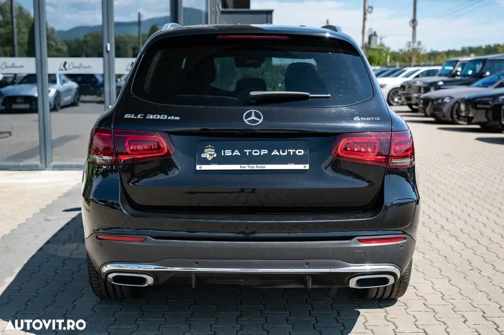 Mercedes-Benz GLC X253 300 de 4Matic 9G-TRONIC AMG Line — imagine 3