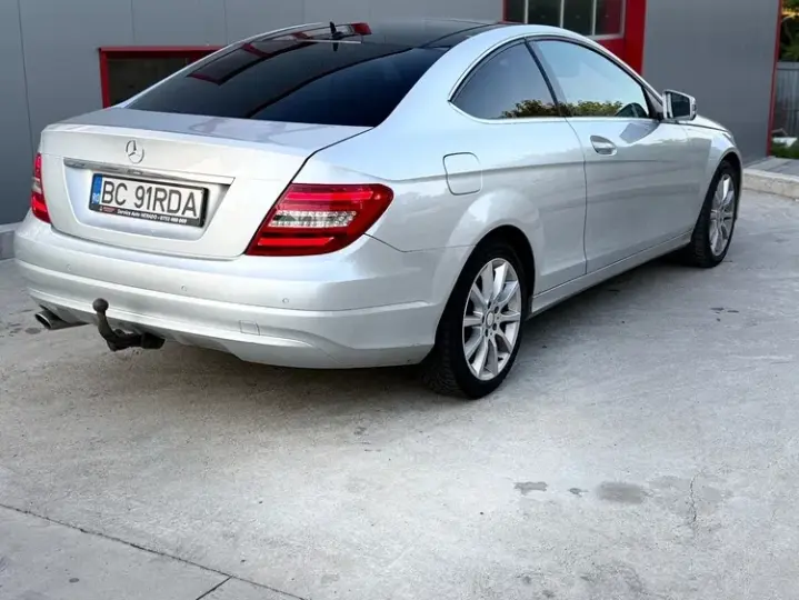 Mercedes-Benz C W204