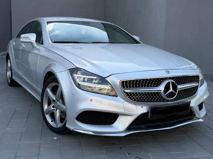 Mercedes-Benz CLS C218