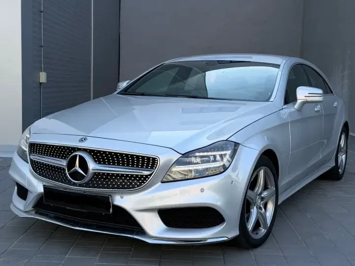 Mercedes-Benz CLS C218