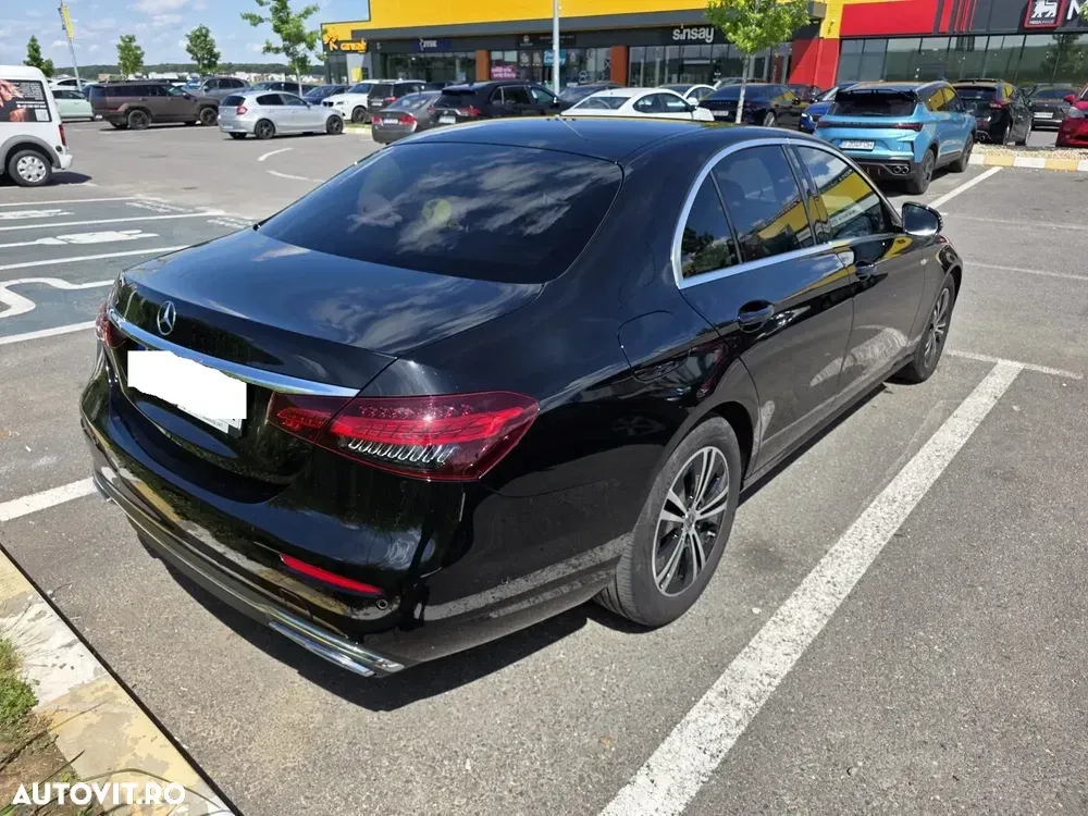 Mercedes-Benz E W213 220 d MHEV 4MATIC Aut. — imagine 2
