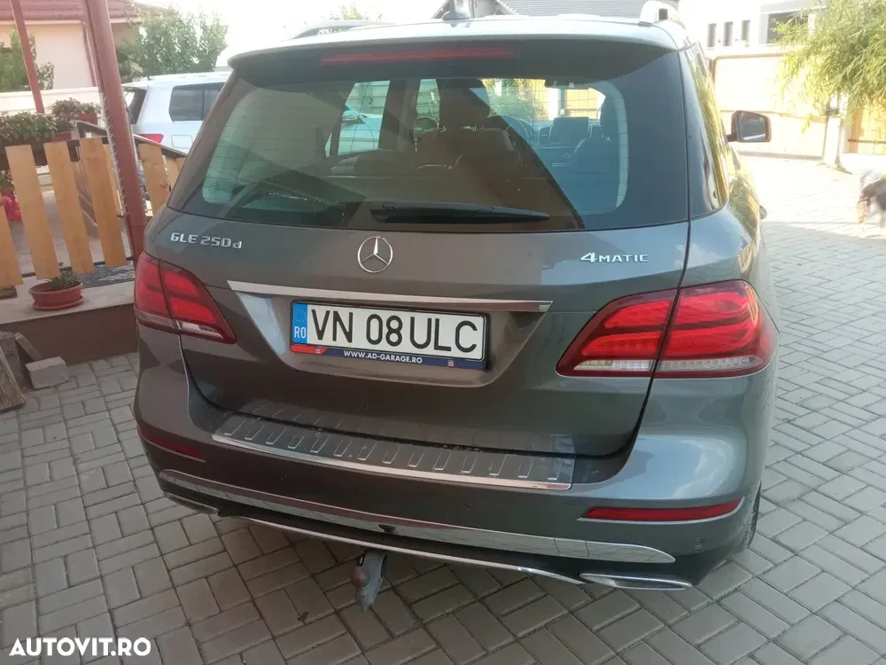Mercedes-Benz GLE 250 d 4MATIC — imagine 5