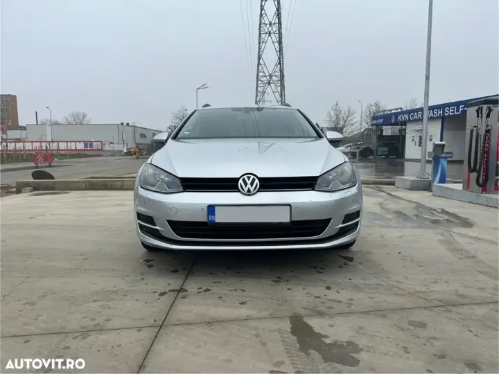 Volkswagen Golf VII 1.2 TSI BlueMotion Technology Comfortline