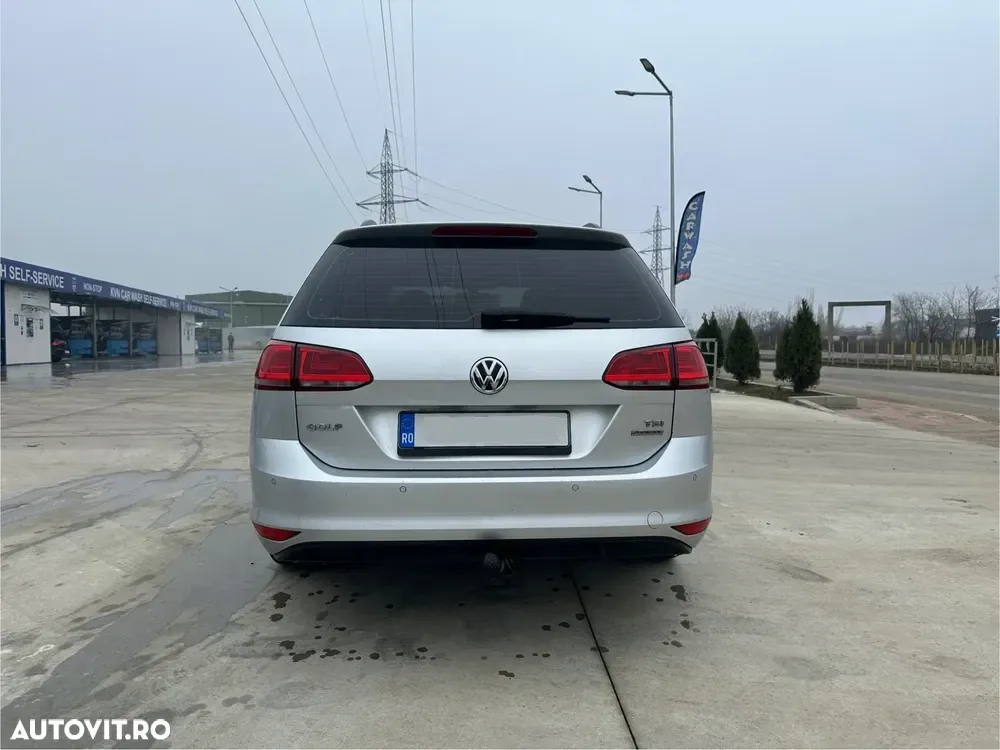 Volkswagen Golf VII 1.2 TSI BlueMotion Technology Comfortline — imagine 4