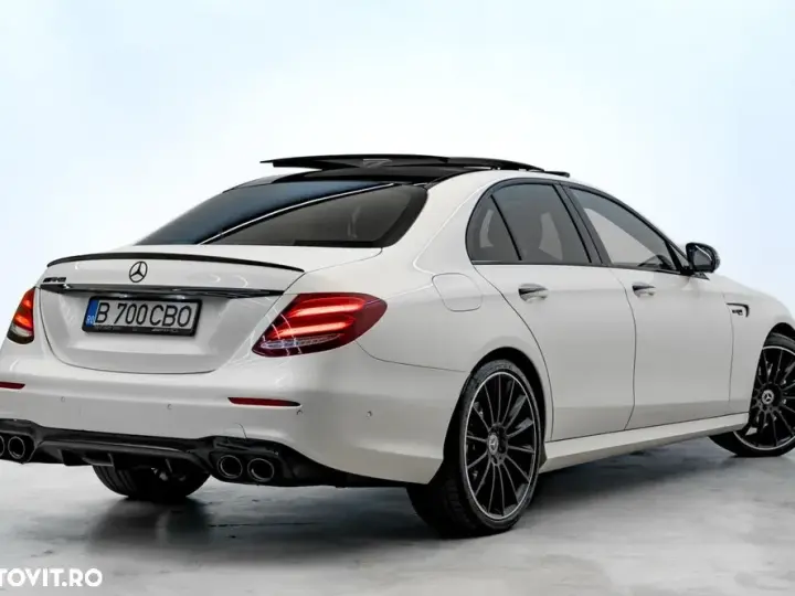 Mercedes-Benz E W213 350 d 9G-TRONIC AMG Line