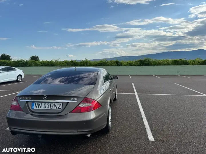 Mercedes-Benz CLS C219 320 CDI 7G-TRONIC