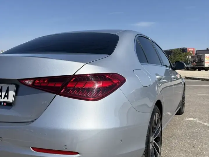 Mercedes-Benz C W206 220 d MHEV