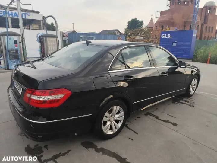 Mercedes-Benz E W212 220 CDI DPF BlueEFFICIENCY Automatik Avantgarde