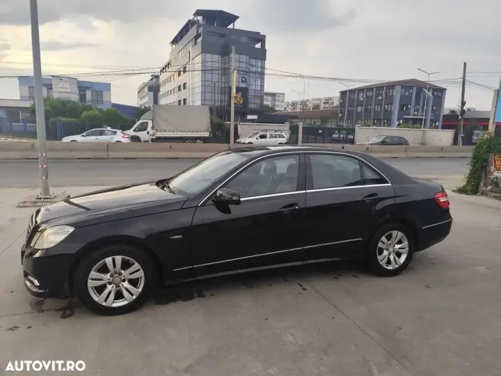 Mercedes-Benz E W212 220 CDI DPF BlueEFFICIENCY Automatik Avantgarde