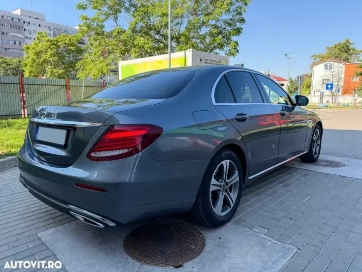 Mercedes-Benz E W213 200 d 9G-TRONIC Avantgarde