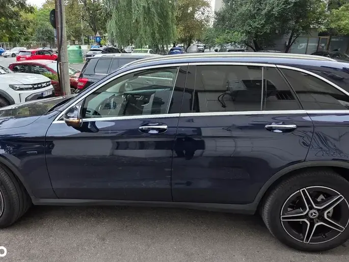 Mercedes-Benz GLC X253 300 e 4Matic 9G-TRONIC Exclusive