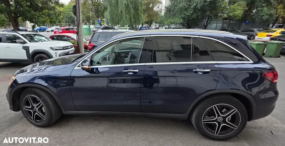 Mercedes-Benz GLC X253 300 e 4Matic 9G-TRONIC Exclusive — imagine 3