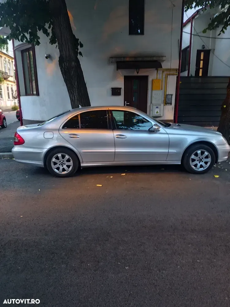 Mercedes-Benz E W211 — imagine 4