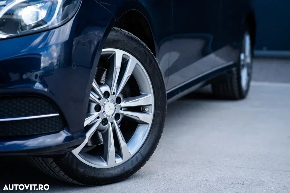 Mercedes-Benz E W212 300 CDI BlueTEC — imagine 4