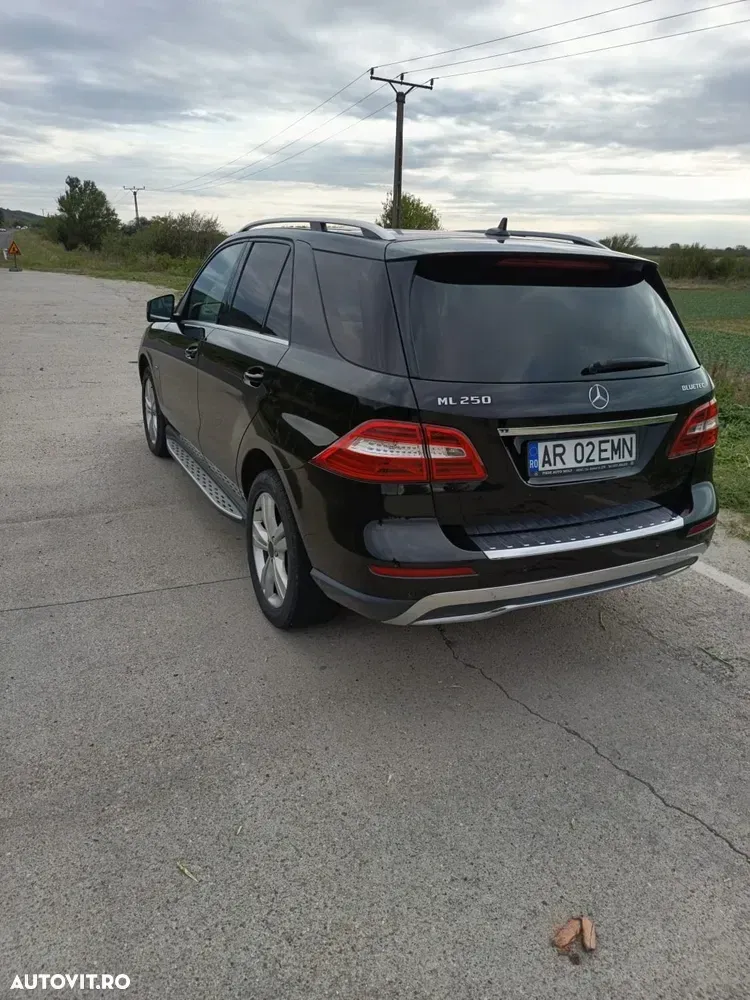 Mercedes-Benz ML 250 BlueTEC 4MATIC 7G-TRONIC — imagine 4