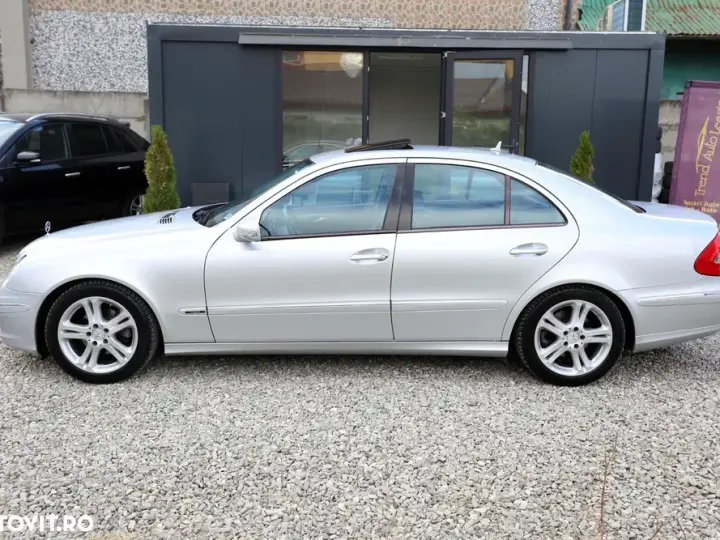 Mercedes-Benz E 320 CDI 7G-TRONIC Avantgarde