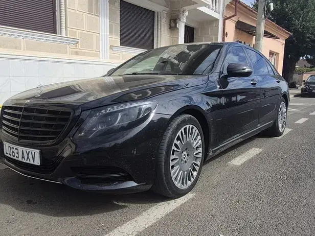 Mercedes-Benz S