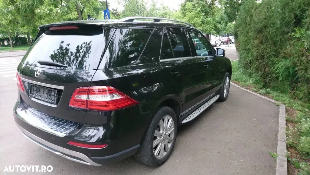 Mercedes-Benz ML 250 BlueTEC 4MATIC 7G-TRONIC — imagine 4