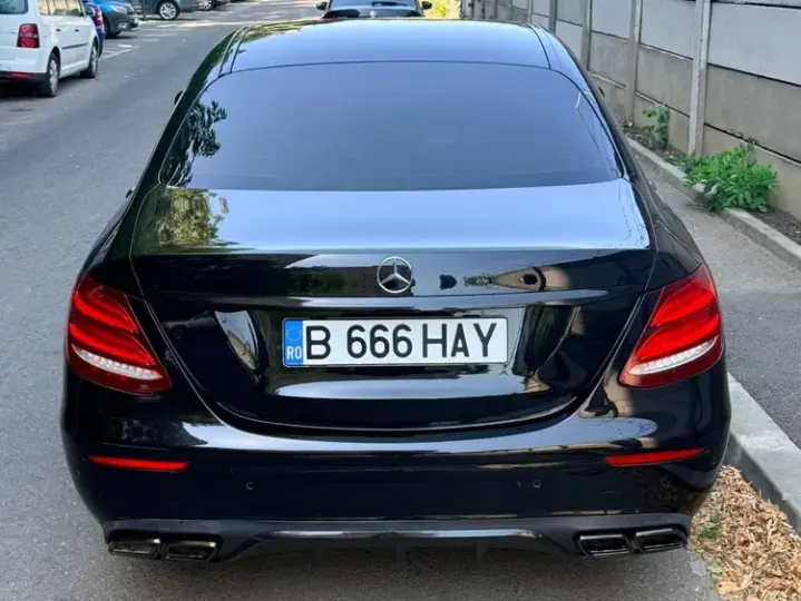 Mercedes-Benz E W213