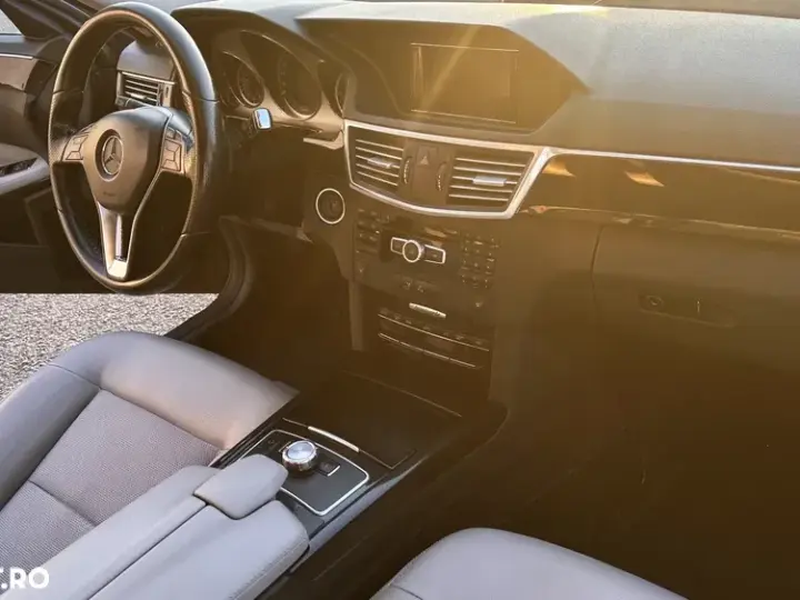 Mercedes-Benz E W212 300 BLUETEC HYBRID 7G-TRONIC Avantgarde