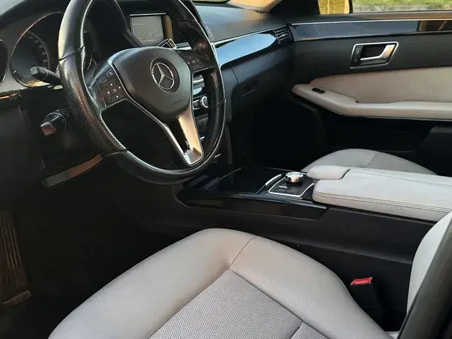 Mercedes-Benz E W212 300 BLUETEC HYBRID 7G-TRONIC Avantgarde