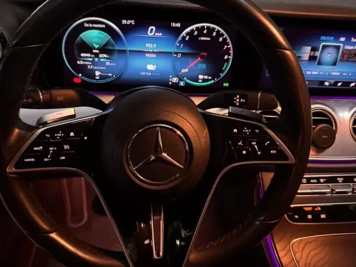 Mercedes-Benz E W213 300 Aut.