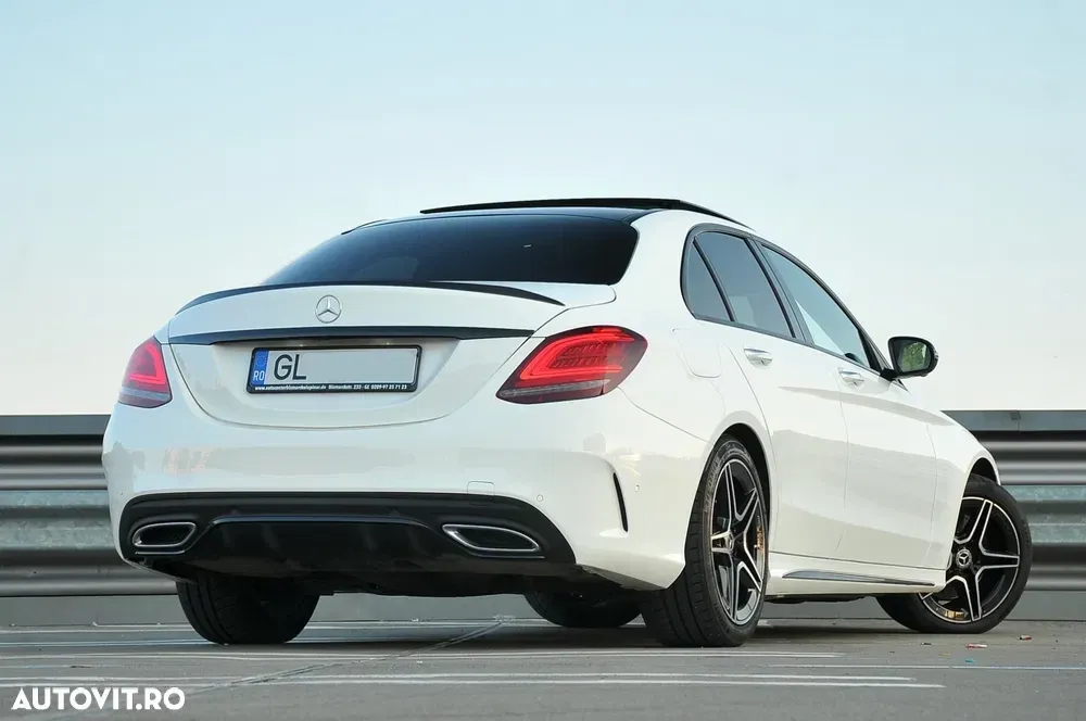 Mercedes-Benz C W205 300 d 4Matic 9G-TRONIC — imagine 4