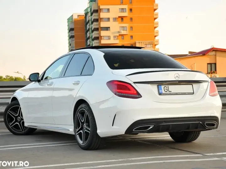Mercedes-Benz C W205 300 d 4Matic 9G-TRONIC