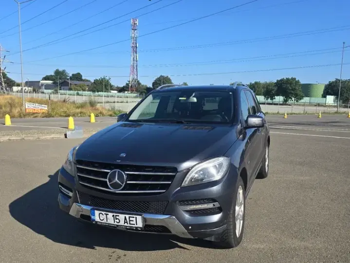 Mercedes-Benz ML W166 350 BlueTEC 4MATIC 7G-TRONIC