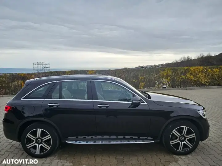 Mercedes-Benz GLC 300 d 4MATIC