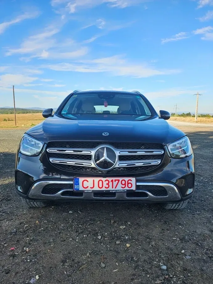 Mercedes-Benz GLC 300 d 4MATIC — imagine 3