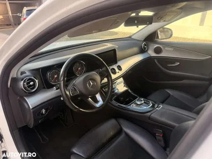 Mercedes-Benz E W213 200 d 9G-TRONIC Avantgarde