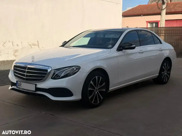 Mercedes-Benz E W213 200 d 9G-TRONIC Avantgarde
