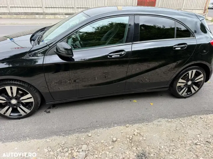 Mercedes-Benz A 180 W176
