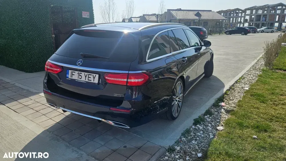 Mercedes-Benz E W213 220 d 9G-TRONIC AMG Line — imagine 6